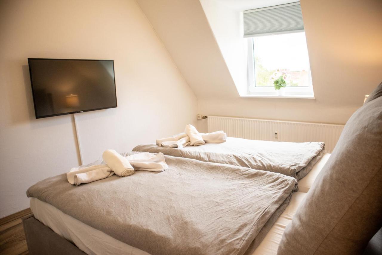 Wohnung Fuer 4 Gaeste In Laatzen Messe- Und Citynah ฮันโนเวอร์ ภายนอก รูปภาพ